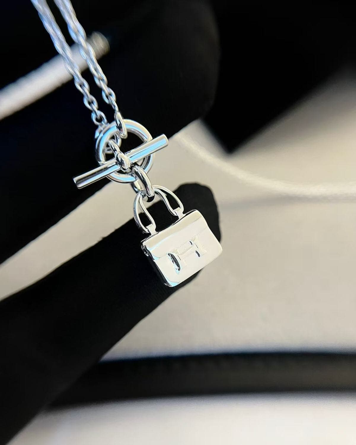 Kangkang Bag Necklace — view 1