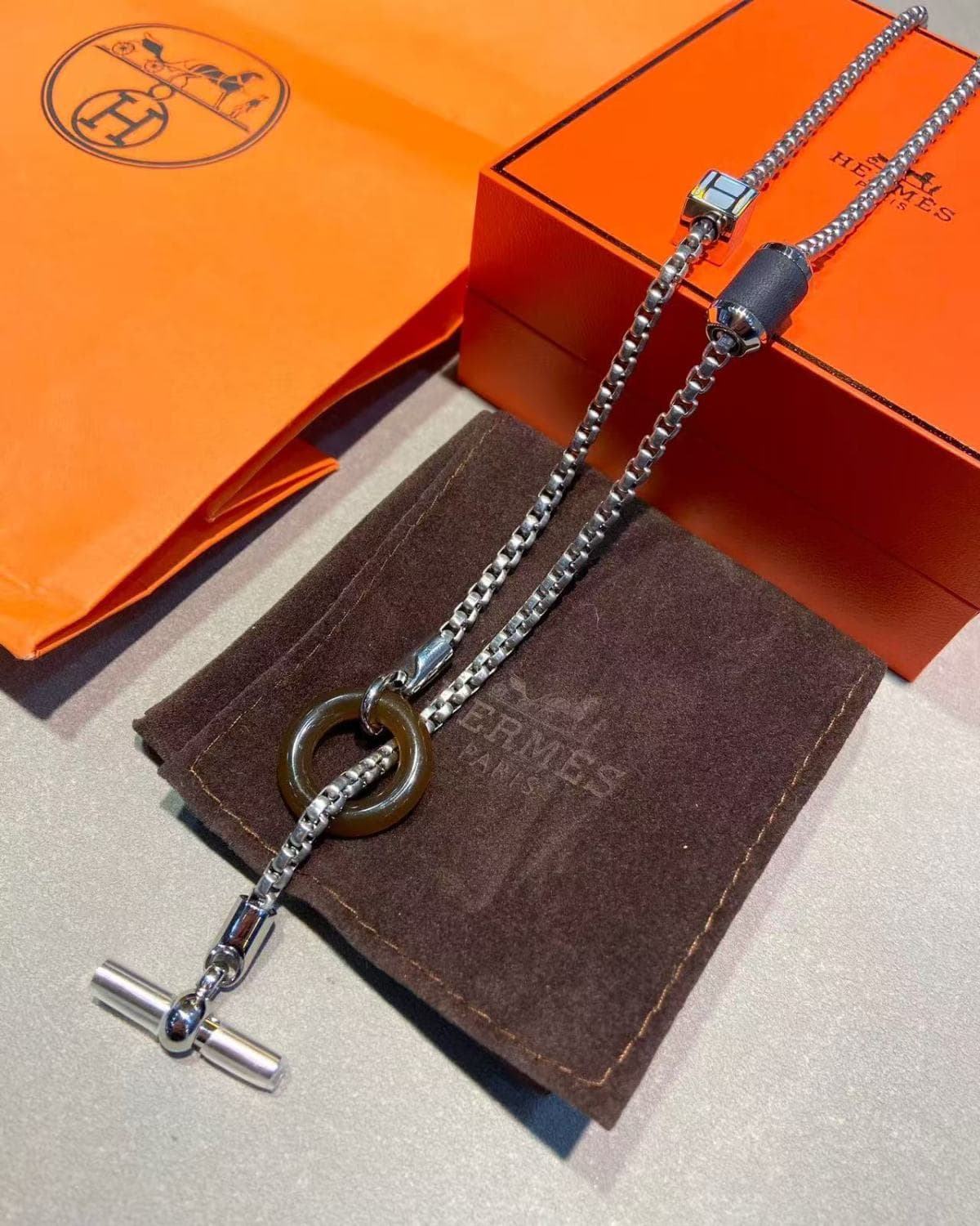 Meli-Melo necklace — view 1